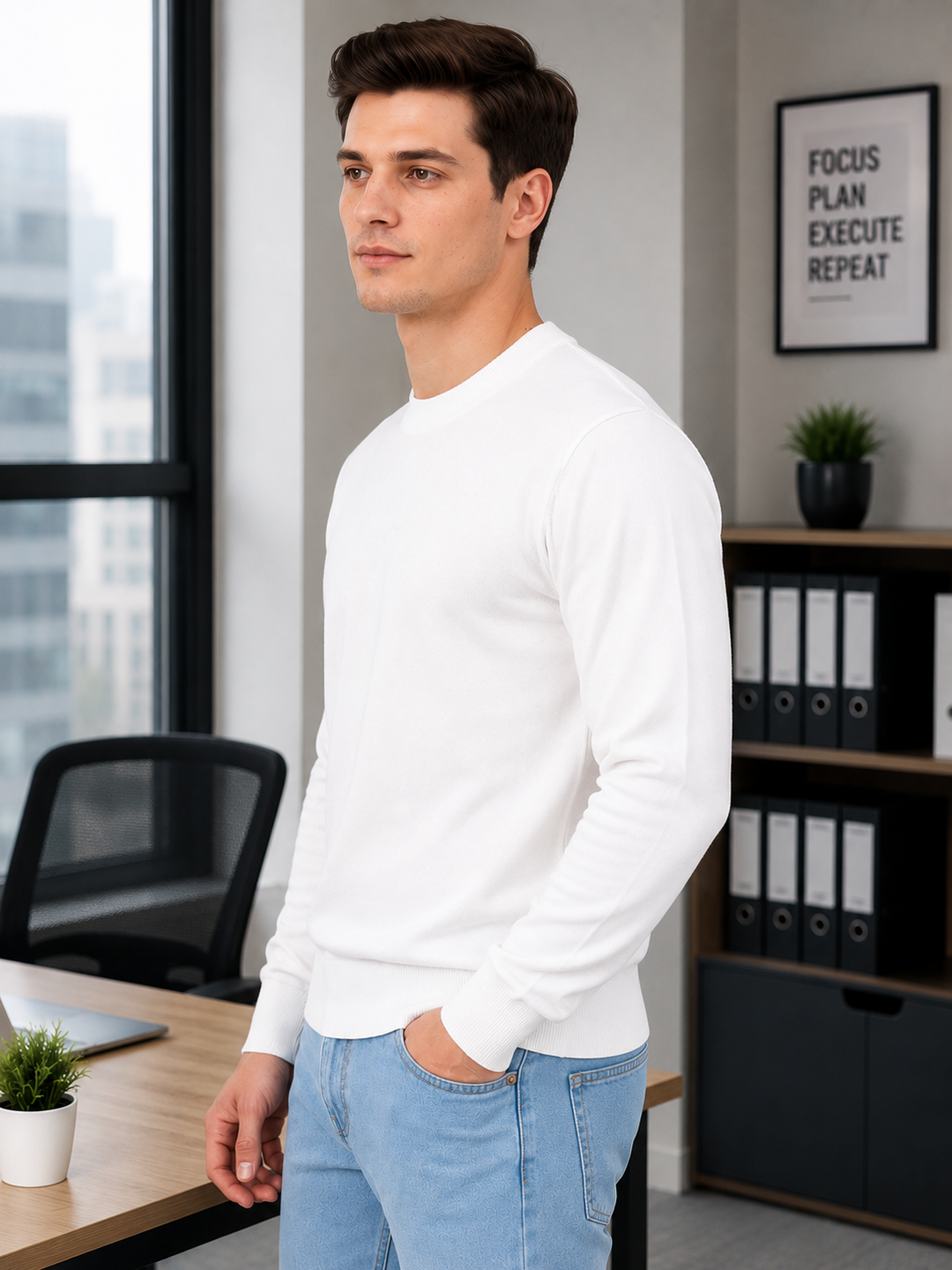 Solid Crew Neck Sweatshirt – White