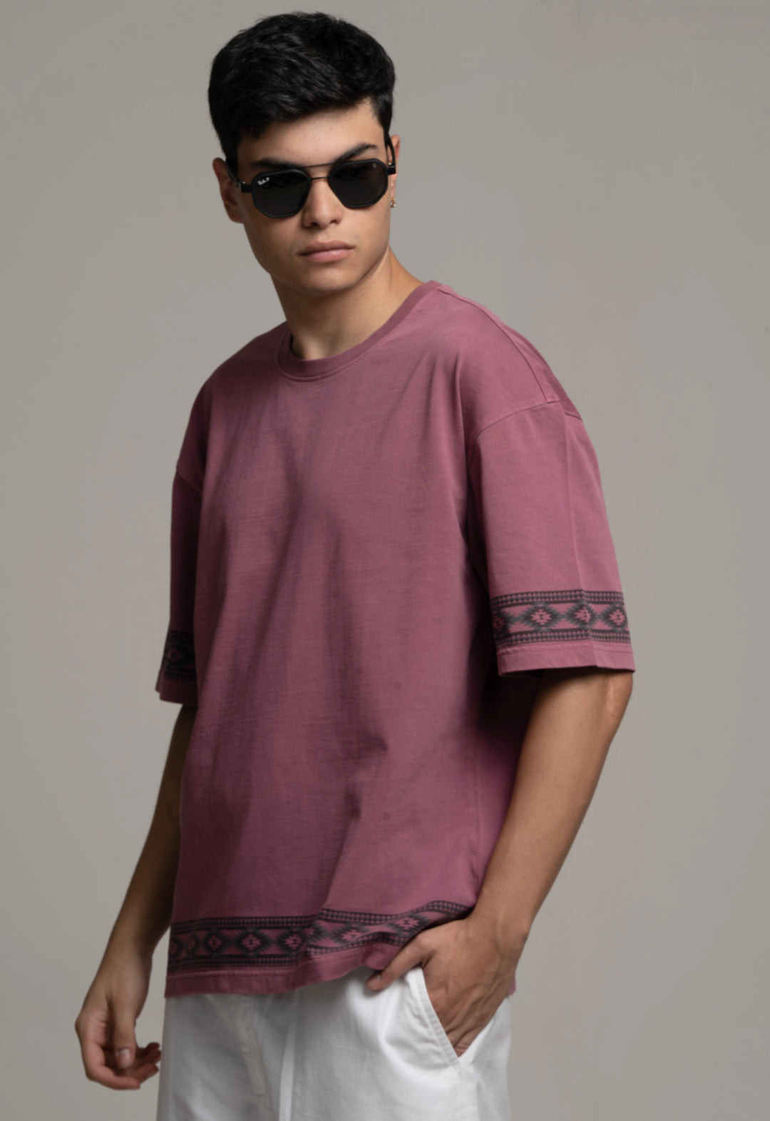 Drop-Shoulder Tee with Geometric Band - Red