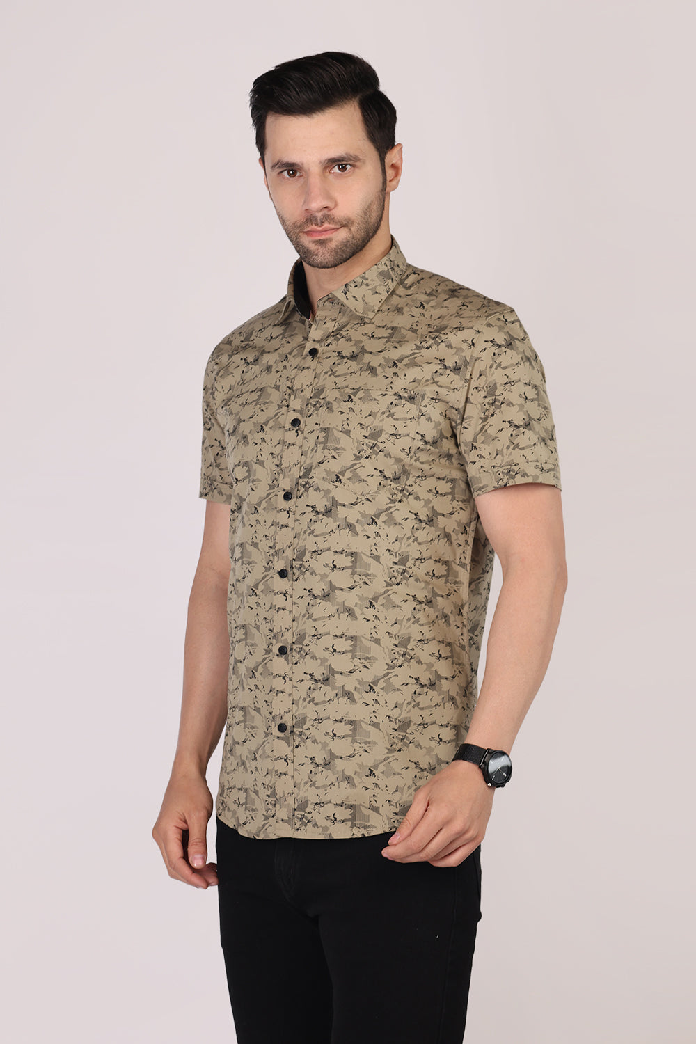 Men Cotton Half Sleeve All-Over Printed Casual Shirt
