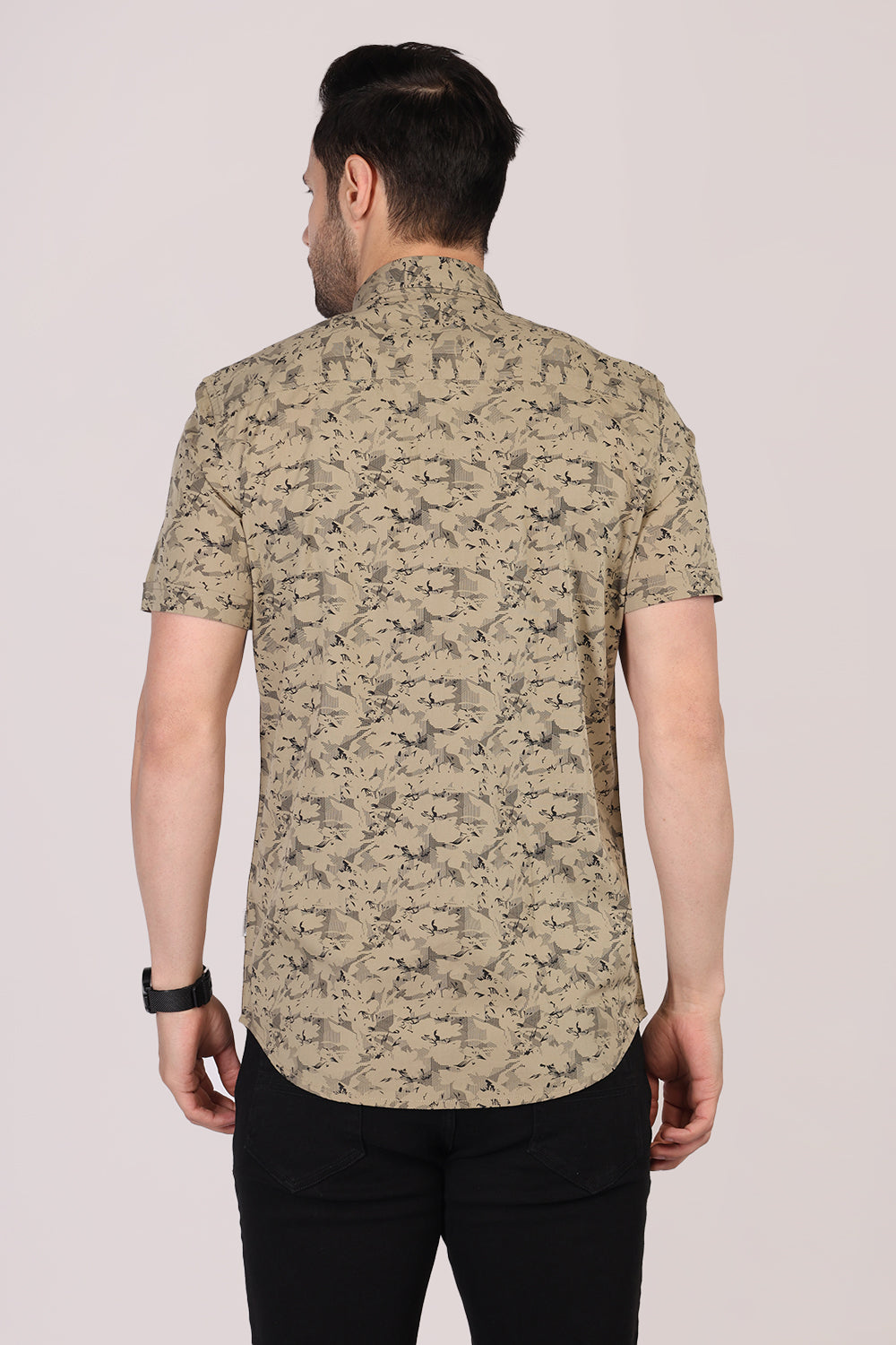 Men Cotton Half Sleeve All-Over Printed Casual Shirt