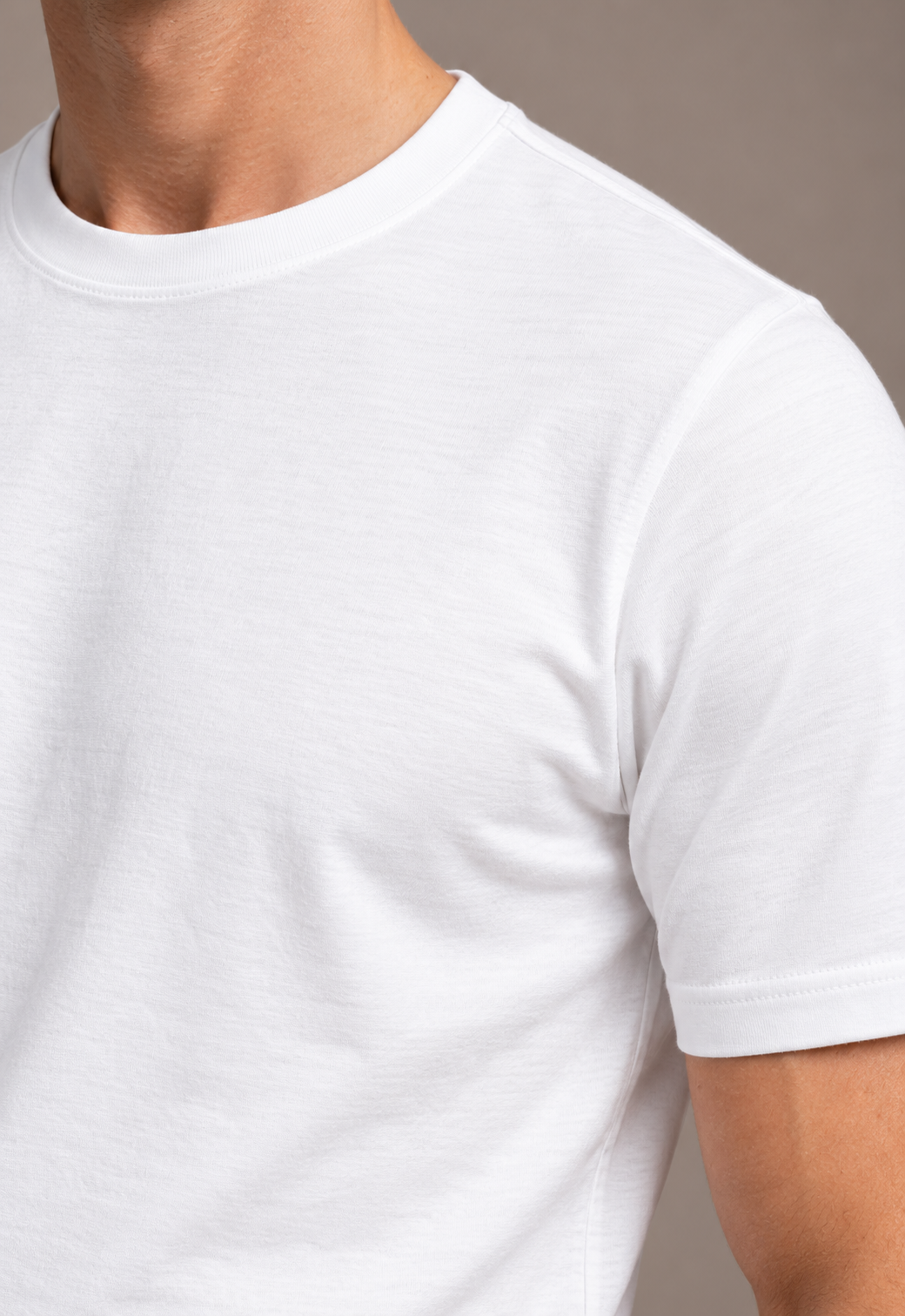 BASIC REGULAR FIT T-SHIRT - OFFWHITE